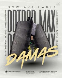 Dotmod DotPod Max Damas 主機正面展示照｜Damas 紋理雷雕機身與彩色螢幕